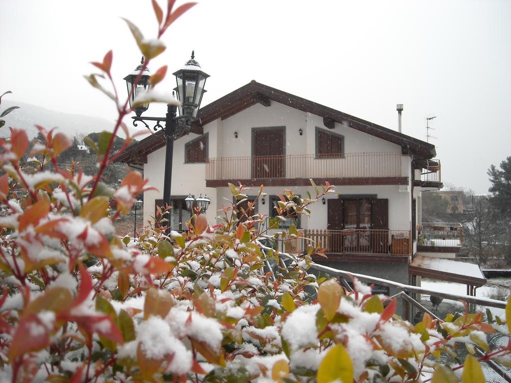 Aurora Dell'Etna Bed and Breakfast Zafferana Etnea Værelse billede