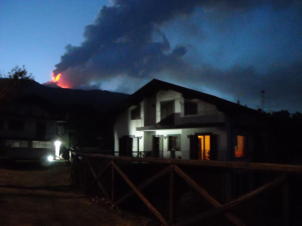 Aurora Dell'Etna Bed and Breakfast Zafferana Etnea Eksteriør billede